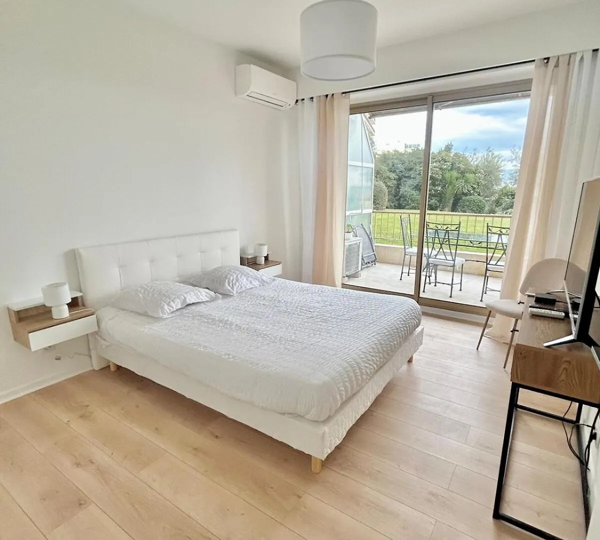 Le Grand Soleil Apartment Nice