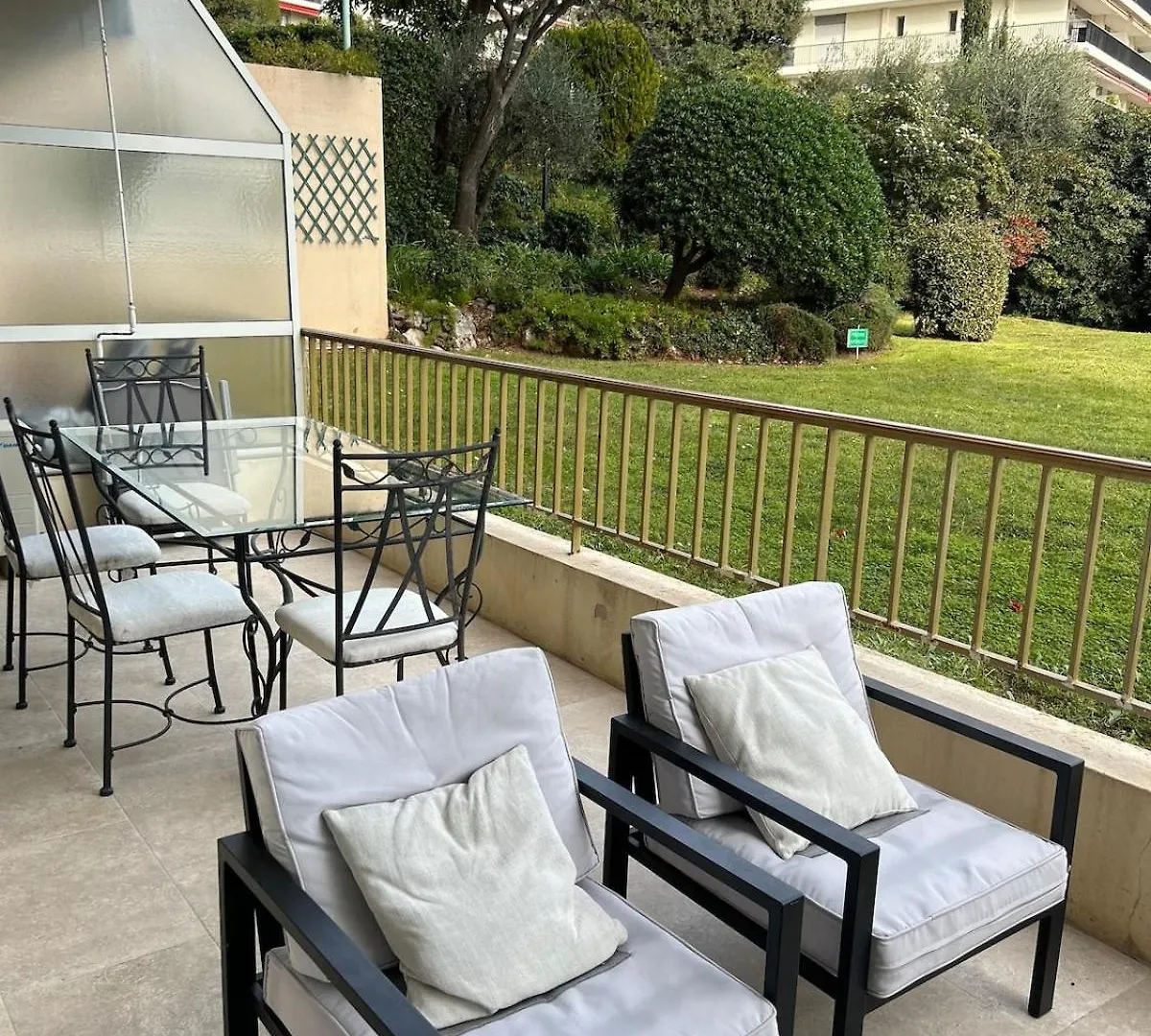 Le Grand Soleil Apartman Nizza 0*,  Franciaország