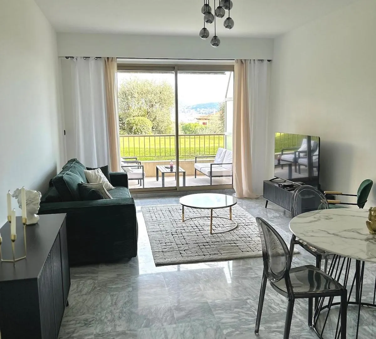 Le Grand Soleil Apartman Nizza